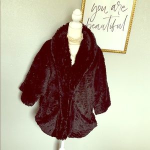 Faux fur 3/4 sleeve coat